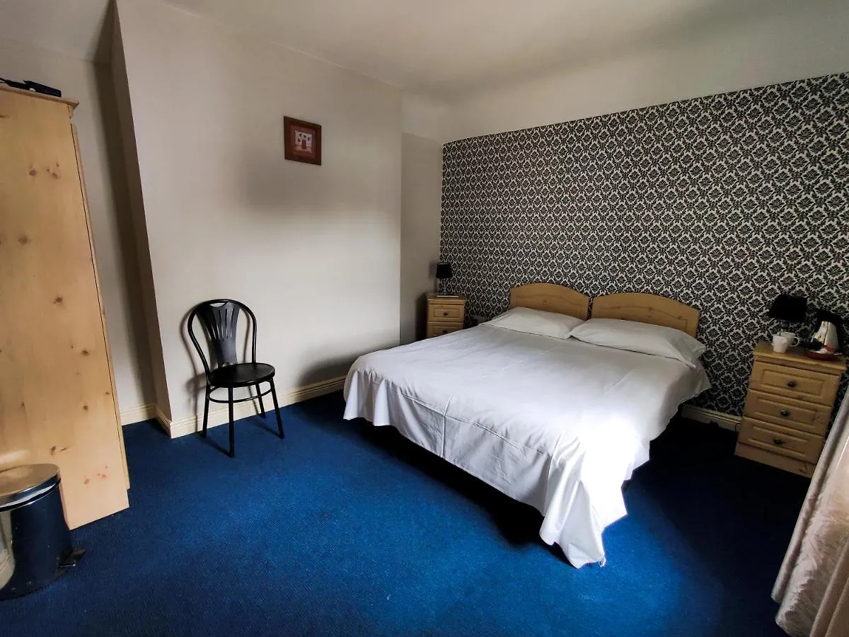 The Shipwright Guesthouse Dublin 3*,
